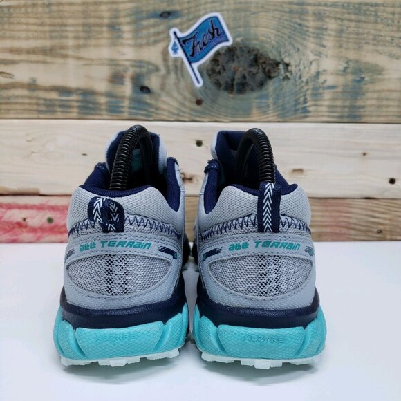 New Balance Running Course Athletic Trail Running Shoes Womens Sz 8 Teal Silver - Picture 4 of 12